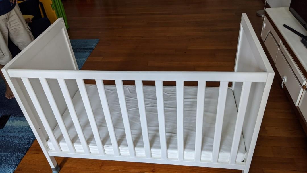 sundvik crib mattress gap