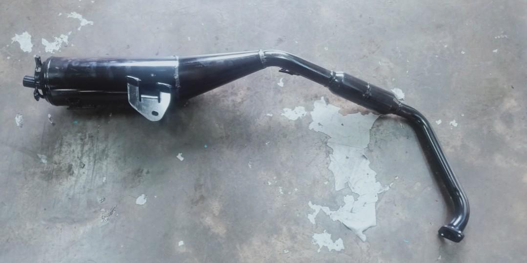 R15 v2 stock exhaust clearance price