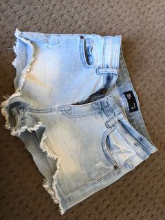 (Category: ) located in . Submitted by tinaloux (Listing ID 1025370631, Image 1). Description: .
