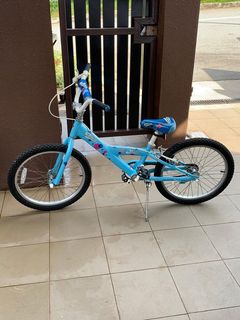 (Category: ) located in . Submitted by swimdolphin (Listing ID 1025415643, Image 1). Description: .