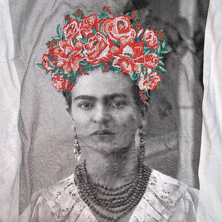 T shirt frida kahlo mango clearance