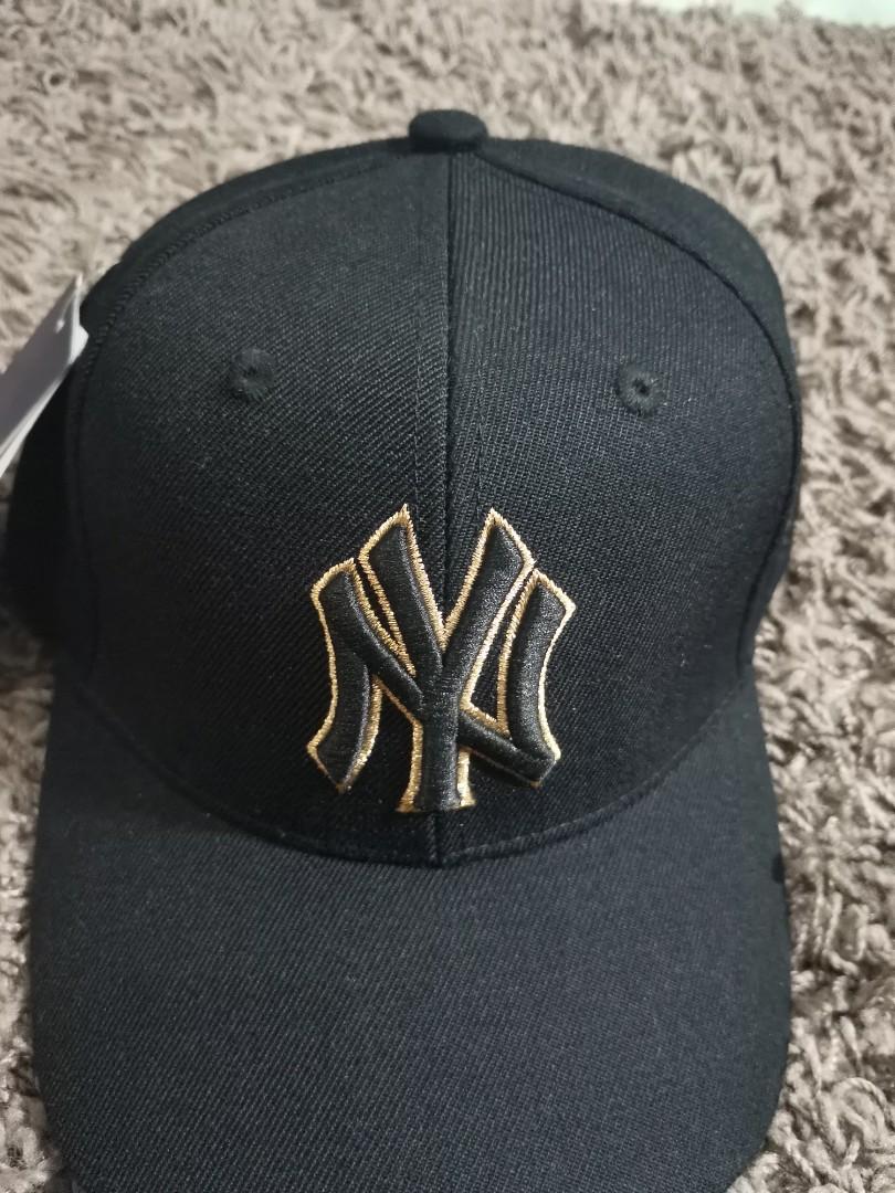Mlb Yankees Gold Cap original Men s Fashion Watches