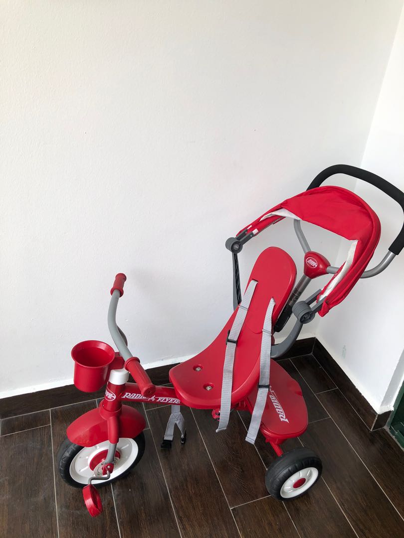 Near new 4 in 1 radio flyer trike, tricycle, Babies & Kids, Infant