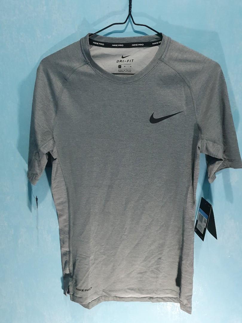 nike short sleeve compression shirt