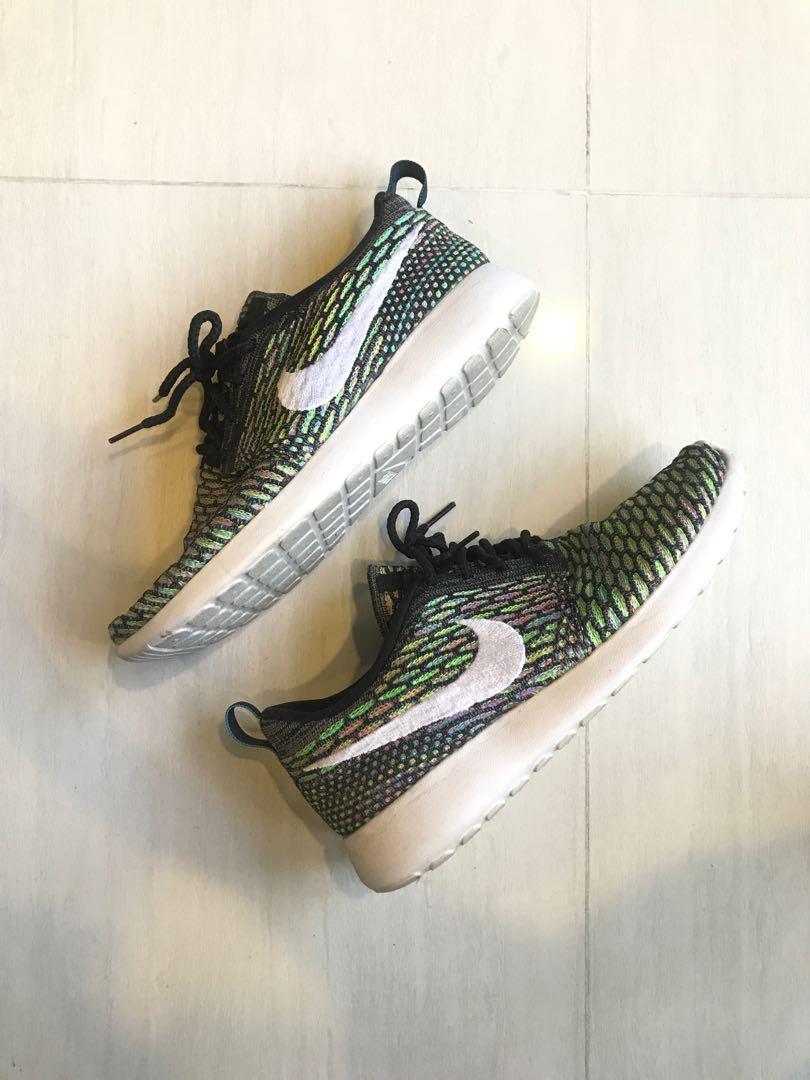 nike roshe multicolor