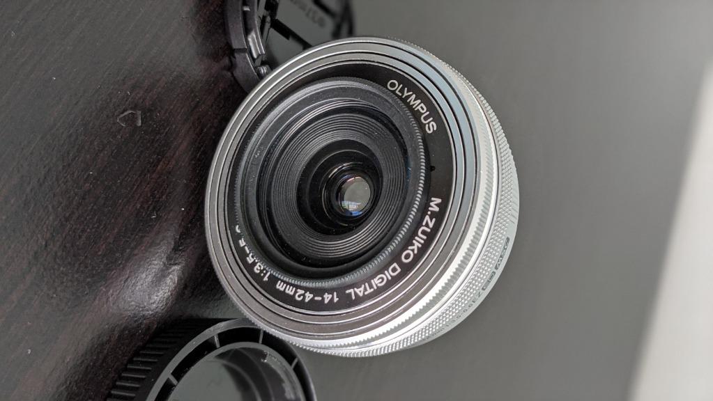 Olympus 14 42mm F3 5 5 6 Ez Interchangeable Lens For Olympus Panasonic Micro 4 3 Photography Lenses On Carousell