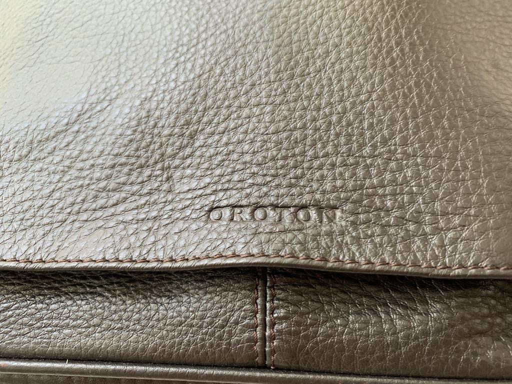 Oroton mens 2025 bags