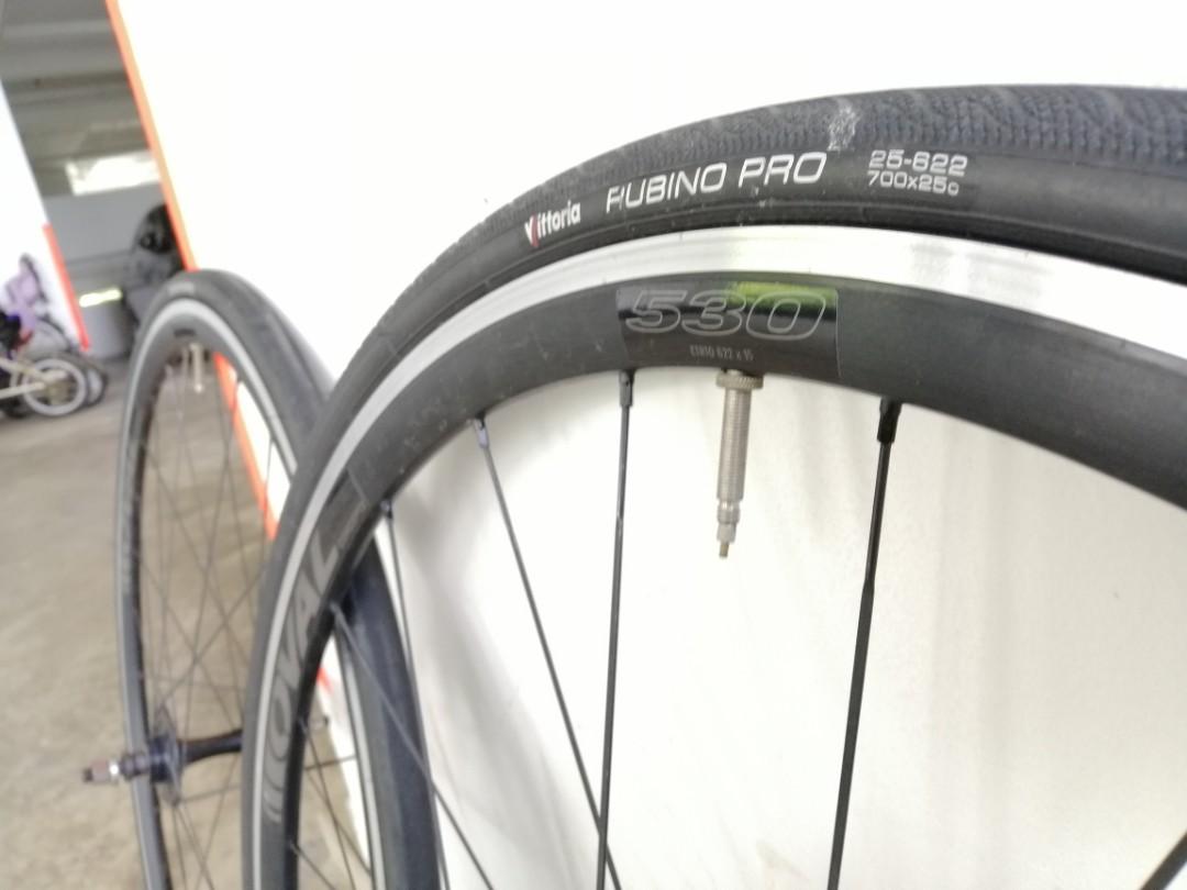 oval concepts 524 disc road wheelset