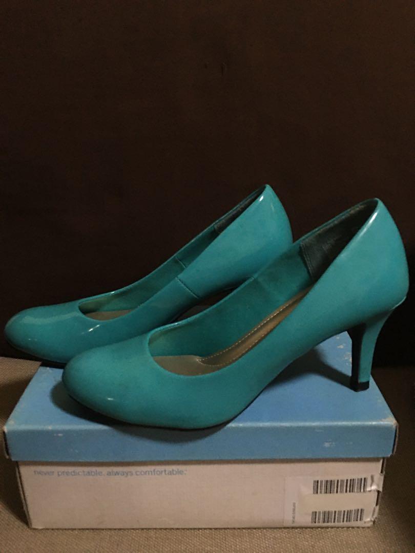 Payless-Comfort Plus- Pump shoes Aqua (Size 36) (Category: Heels) located in Manila. Submitted by ap120924 (Listing ID 1025370652, Image 1). Description: Authentic Payless comfort plus. personal bought abroad. 2 times used only. Good as new. with box. 2 inches heels but very comfy inside(comfort plus brand by payless). Can be used for office, casual, party, formal. Trendy. Very cute in aqua color. SF will be shouldered by the buyer.