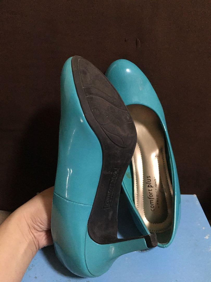 Payless-Comfort Plus- Pump shoes Aqua (Size 36) (Category: Heels) located in Manila. Submitted by ap120924 (Listing ID 1025370652, Image 3). Description: Authentic Payless comfort plus. personal bought abroad. 2 times used only. Good as new. with box. 2 inches heels but very comfy inside(comfort plus brand by payless). Can be used for office, casual, party, formal. Trendy. Very cute in aqua color. SF will be shouldered by the buyer.