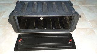 PEAVEY Case
 2 space shalow rack