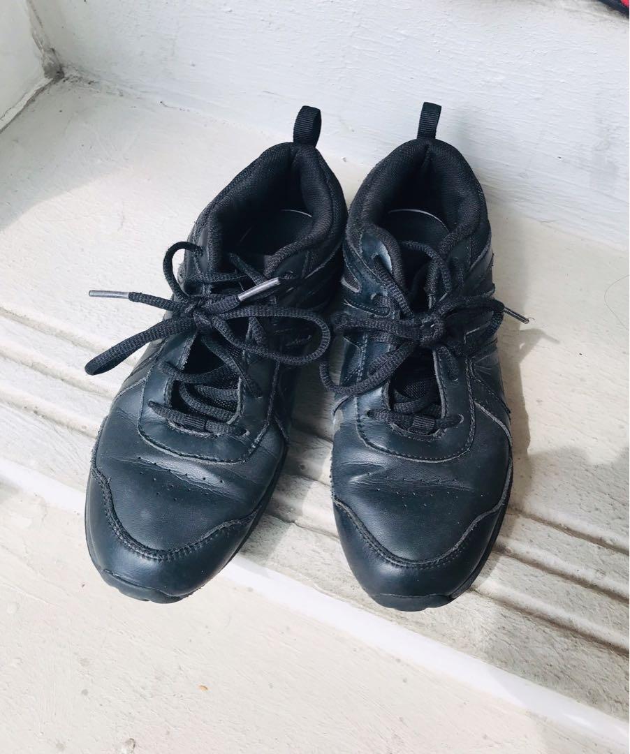 reebok black school shoes