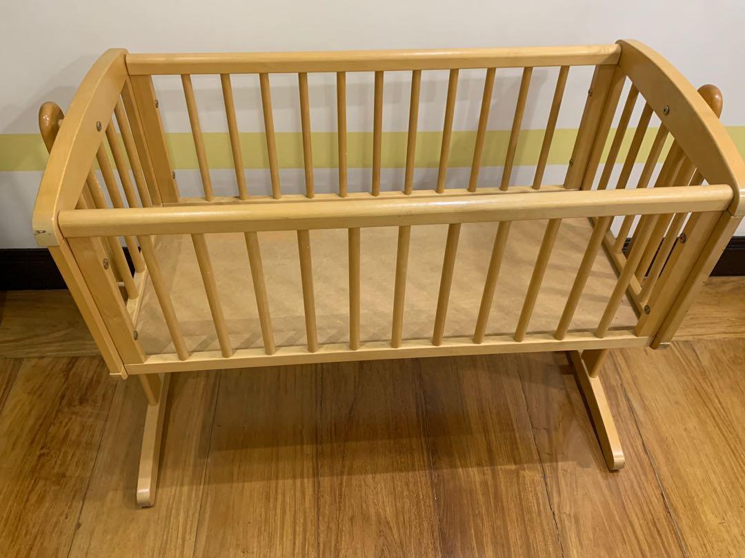 mothercare next to me crib