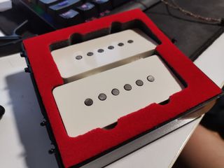 Squier Classic Vibe Jazzmaster Pickups Hobbies Toys Music Media Musical Instruments On Carousell