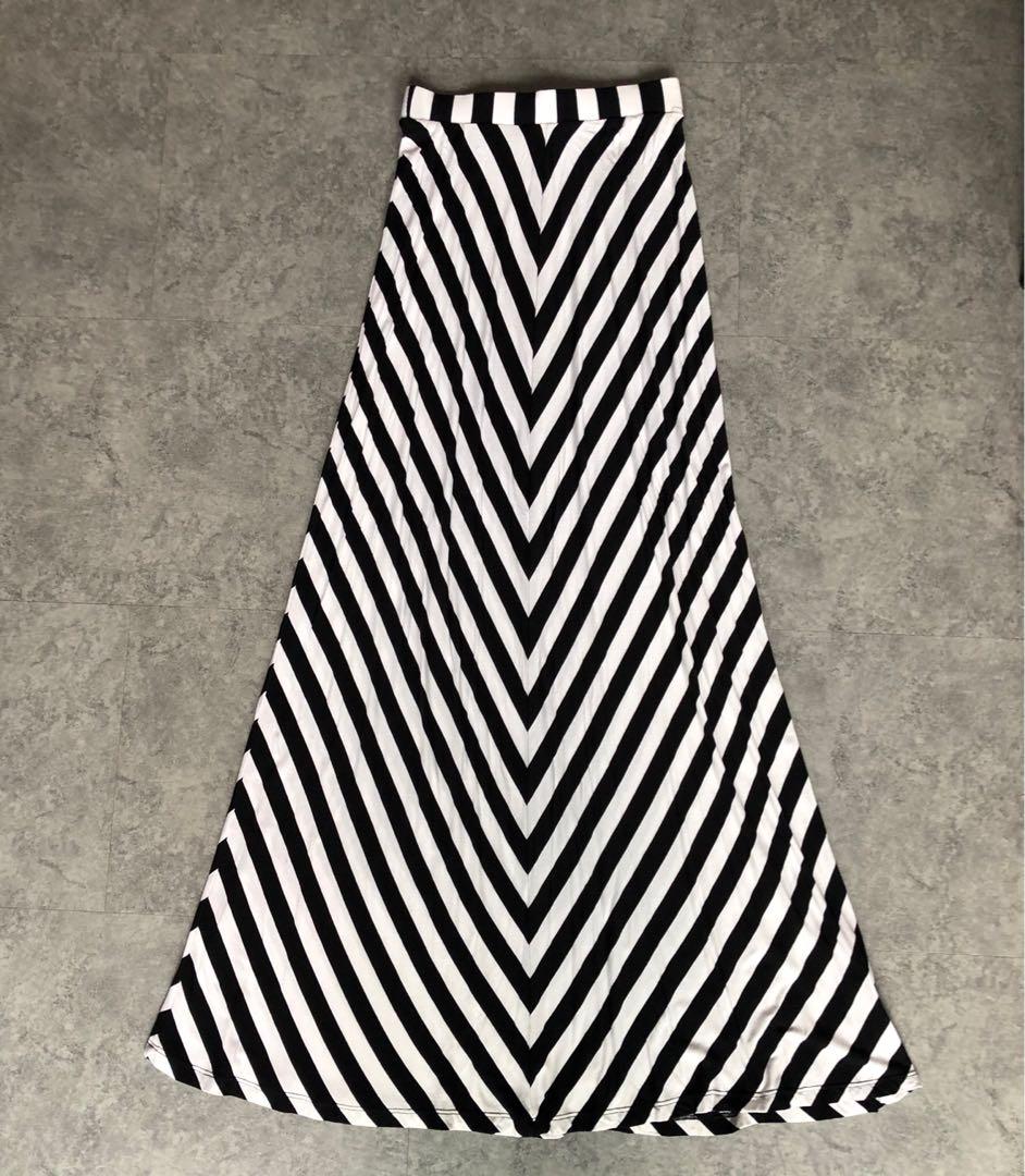 supre maxi skirt