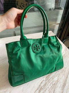 （分類：）位於 。 由 lambobb 提交（商品編號 1025427444，圖片 1）。簡介： 。