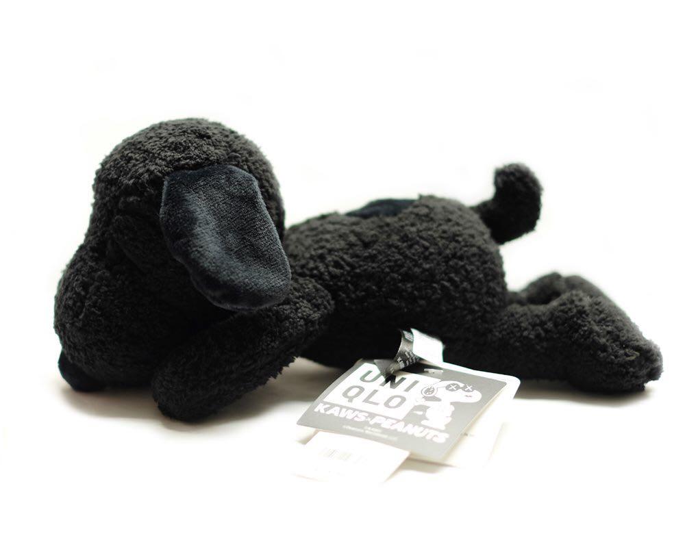 Uniqlo Kaws X Peanuts limited snoopy doll black big size