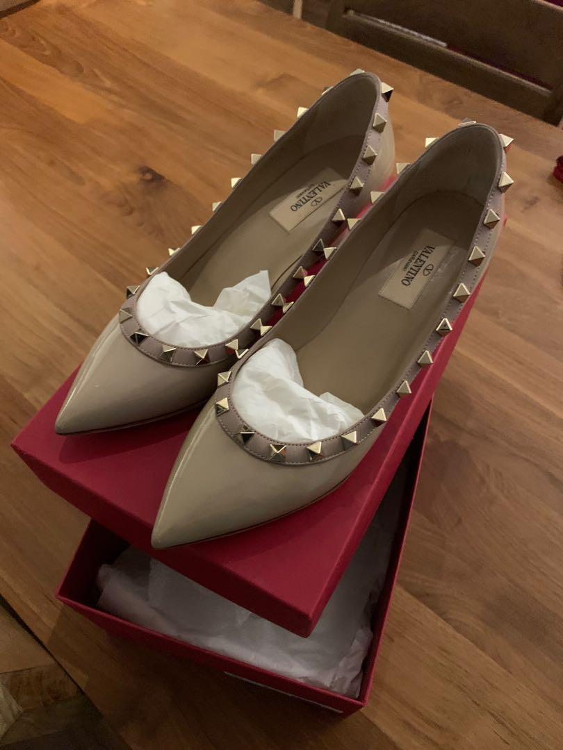 valentino pointed shoes