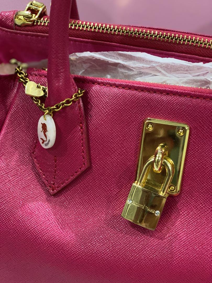 Very good condition Samantha Thavasa handbag, Women's Fashion, Bags ...