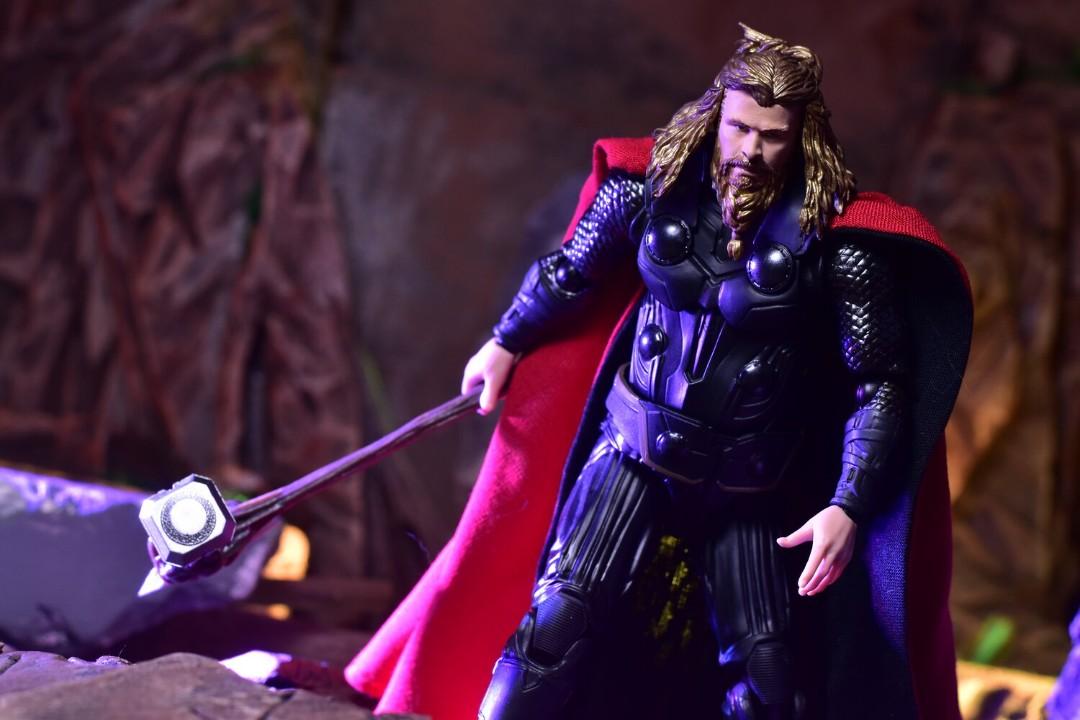 🌟🇸🇬SG60 SALE!🌟 VERY RARE & HOT! *IN STOCK - LAST PIECE* Bandai Tamashii Japan Web Exclusive Marvel Avengers Endgame s.h.figuarts SHF Thor Figure (Japan Version)! (Category: Toy Figures) located in Singapore. Submitted by wonderful_infinity (Listing ID 1025364008, Image 2). Description: 🌟HOT SALE! 🌟 VERY RARE & HOT! *IN STOCK - LAST PIECE* Bandai Tamashii Japan Web Exclusive Marvel Avengers Endgame S.H.Figuarts SHF Thor Figure (Japan Version