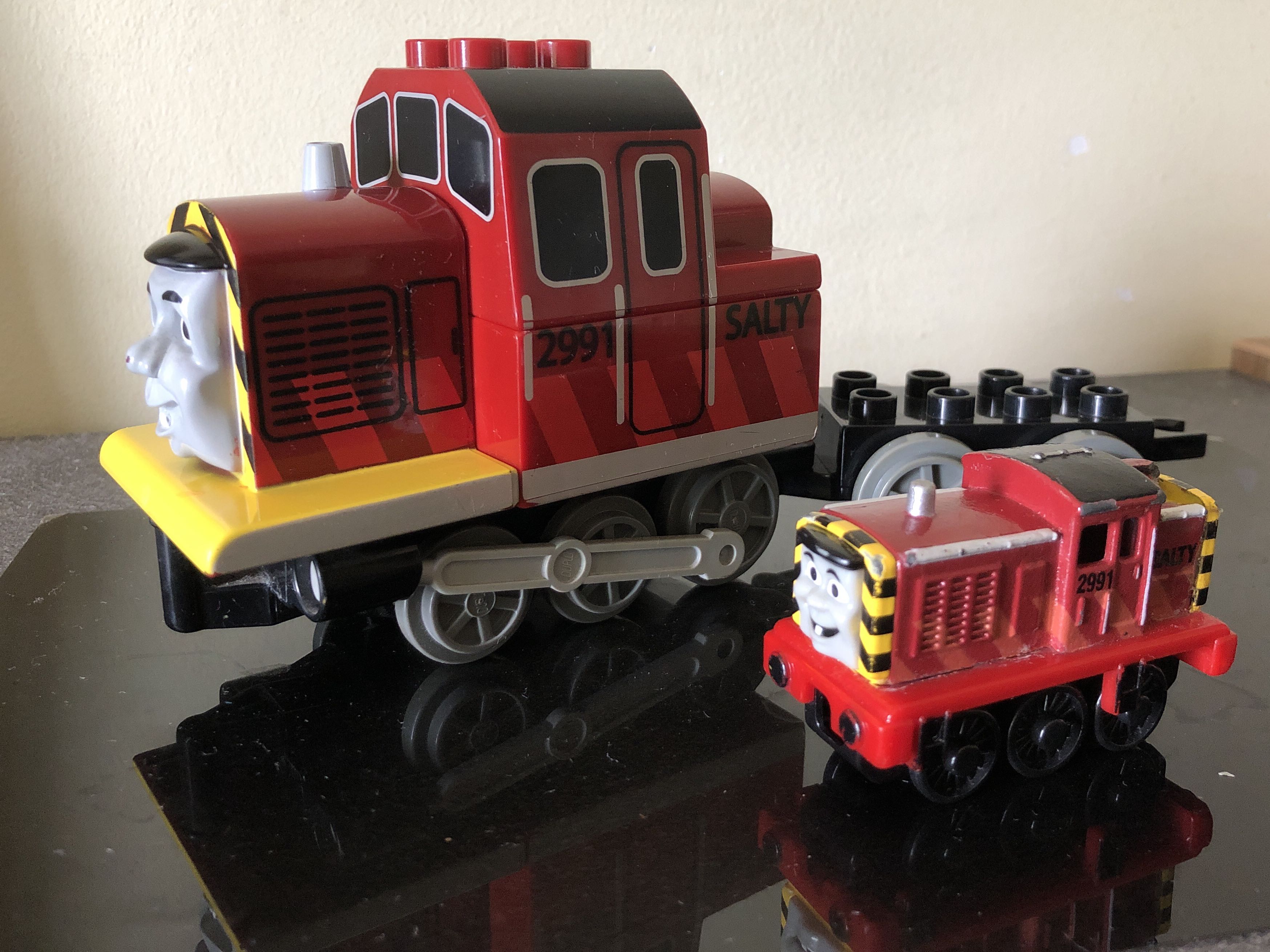 SALE Vintage 2004 LEGO DUPLO 3352 Thomas Train SALTY