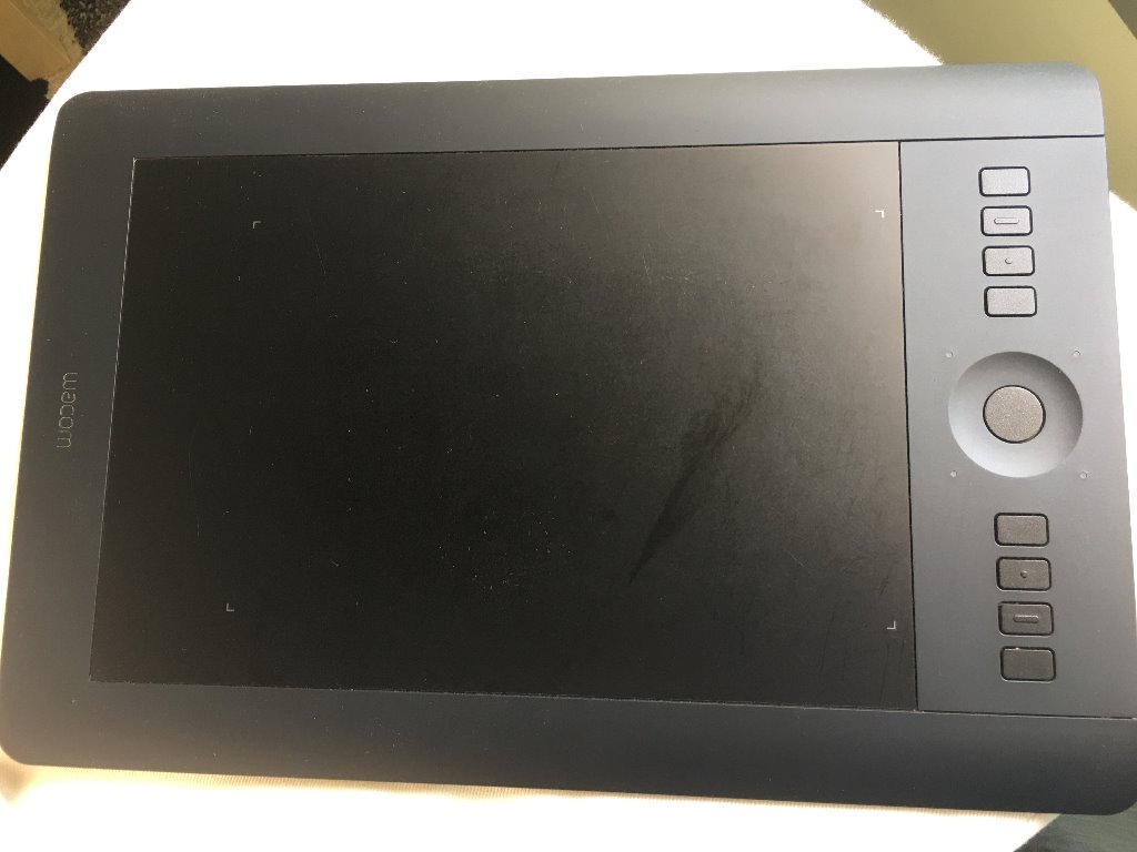 Wacom Intuos Pro Medium Pen Touch Tablet Pth 651 Electronics Computer Parts Accessories On Carousell