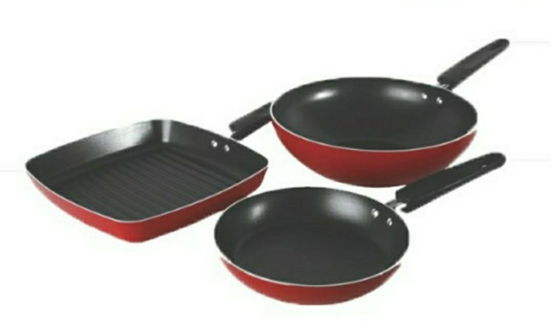 3 For 1 Meyer Kitchen Cookware Set Home Appliances Kitchenware On Carousell