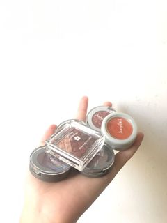 （分類：）位於 。 由 lasybssdu 提交（商品編號 1029679844，圖片 1）。簡介： 。