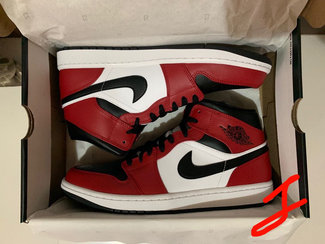 Air jordan 1 mid sales chicago black toe courir