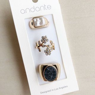 (Category: ) located in . Submitted by laferme (Listing ID 1029715844, Image 1). Description: .