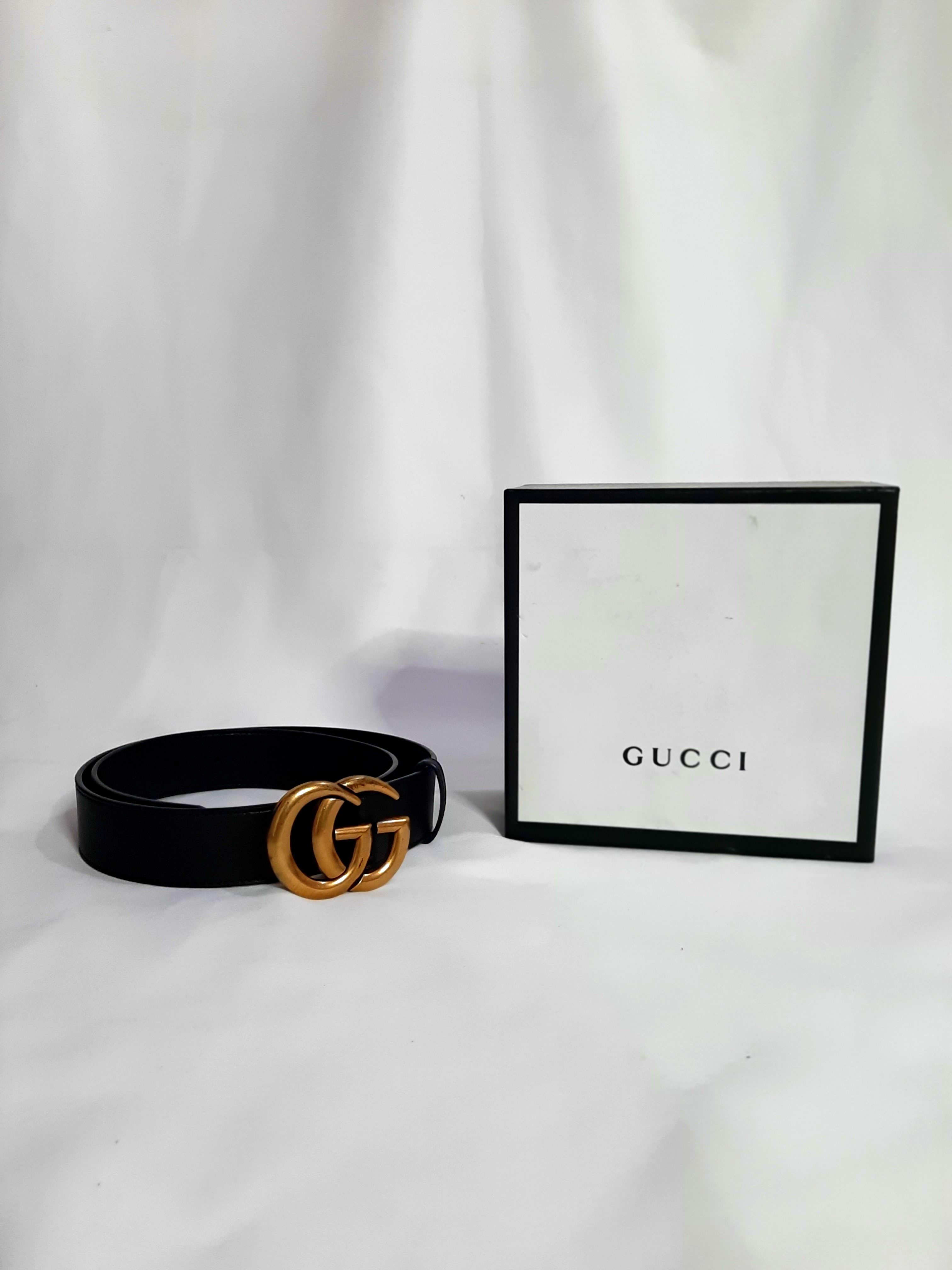 Show me a picture of a gucci belt