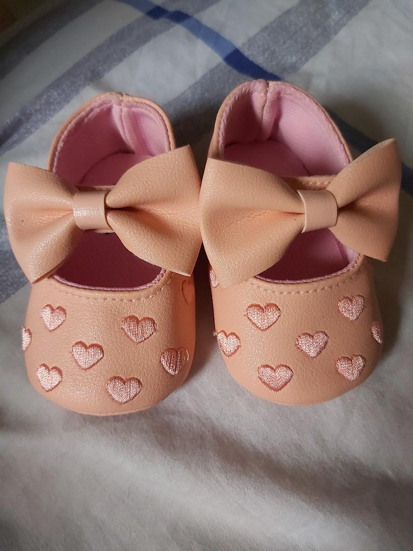 baby girl tan shoes