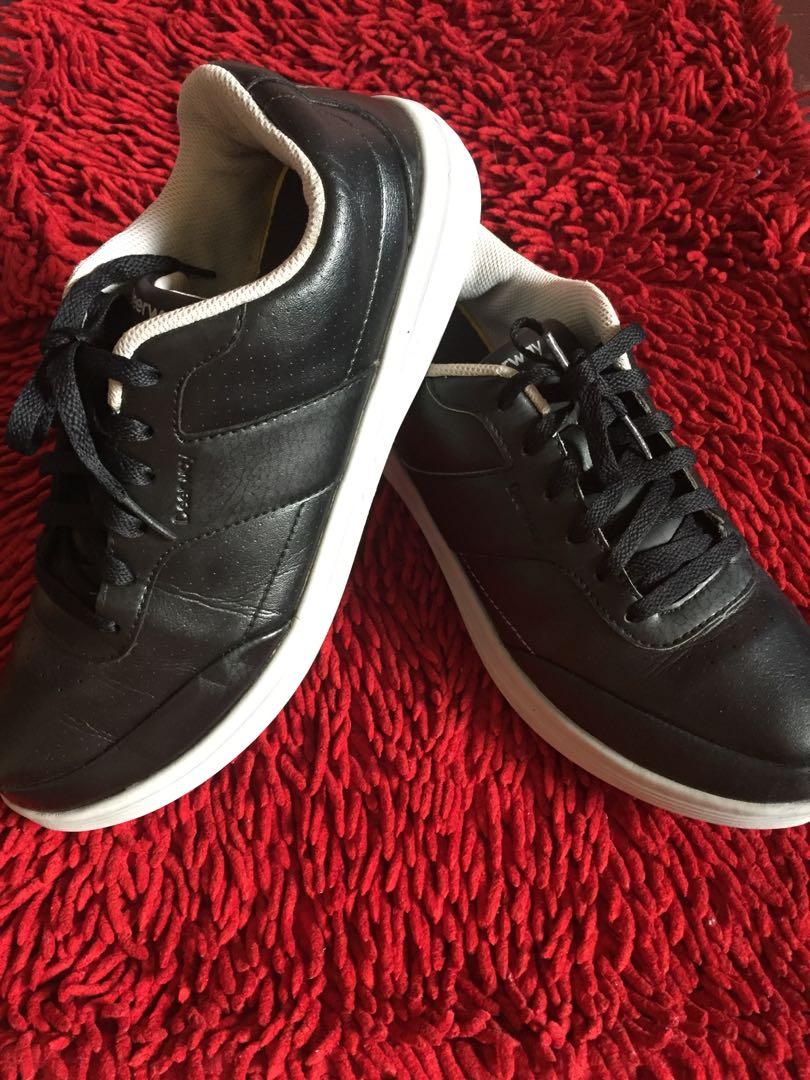 Deerway size9