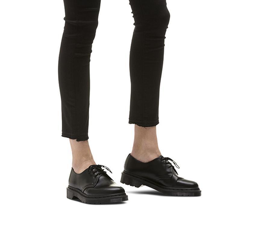 doc martens 1461 mono