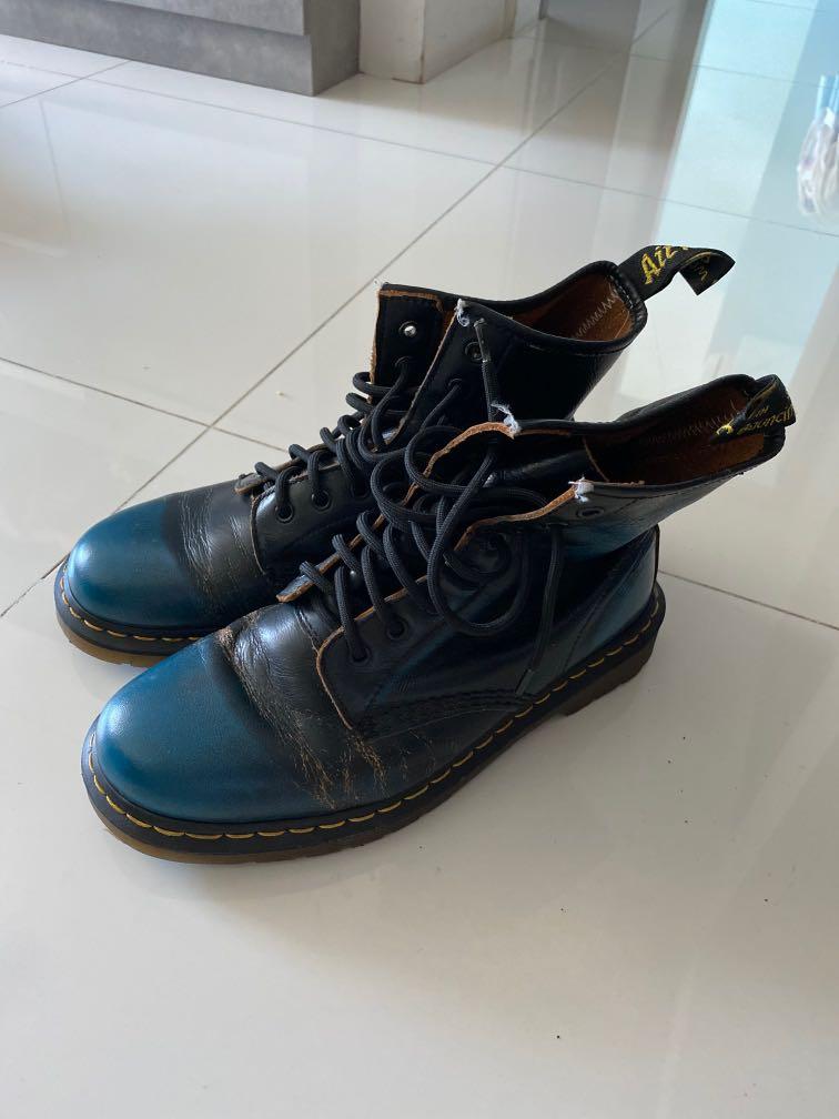 dr martens 16