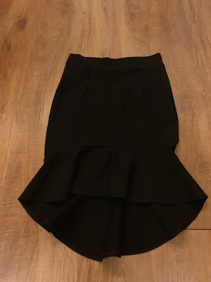 Fishtail Skirt, Women's Fashion, Bottoms, Skirts on Carousell