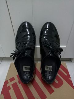 Classic tassel sale superoxford fitflop