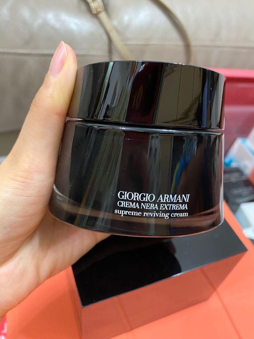 Giorgio Armani crema nera extrema supreme reviving cream 50Ml, 美容＆化妝品,  健康及美容- 皮膚護理, 面部- 面部護理- Carousell