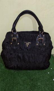harga handbag prada