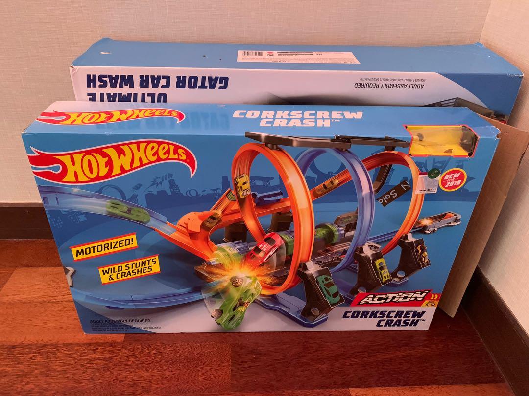 hot wheels corkscrew crash assembly