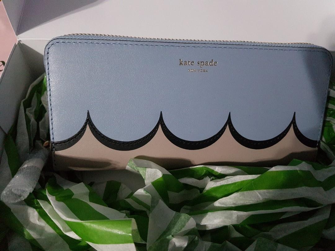 Kate spade sales scallop wallet