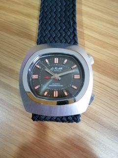 (Category: ) located in . Submitted by watch_addict_88 (Listing ID 1029669547, Image 1). Description: .
