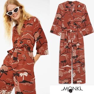 (Kategori: ) berada di . Dikirim oleh hello_wardrobe (ID iklan 1019818303, Gambar 1). Deskripsi: .