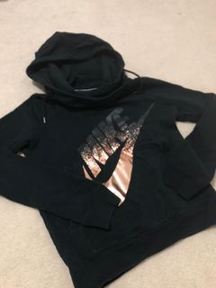 (Category: ) located in . Submitted by elaines.closet (Listing ID 1029852779, Image 1). Description: .