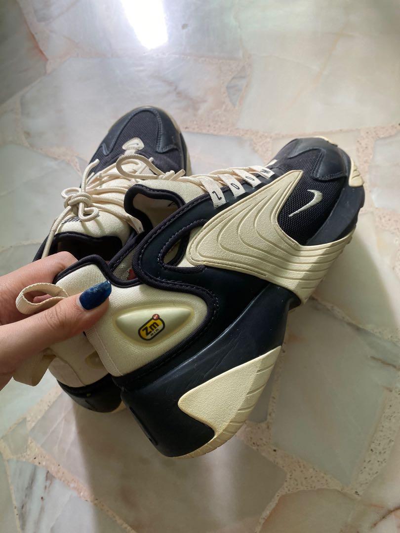 Tahití Excéntrico Costoso Nike Zoom 2k beige black, Women's Fashion, Footwear, Sneakers on Carousell