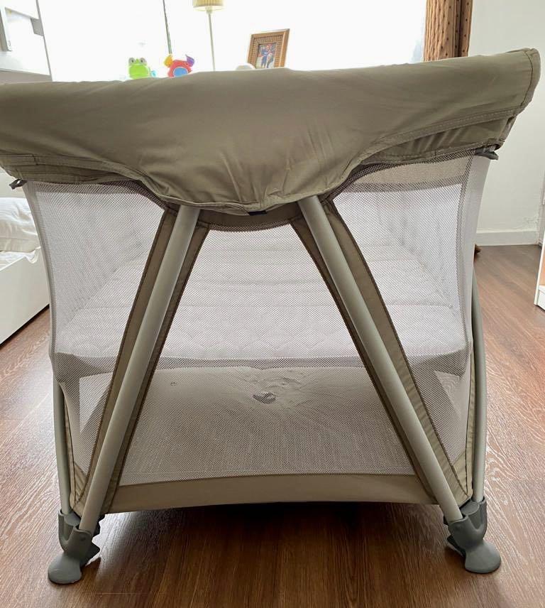 wooden portable cot