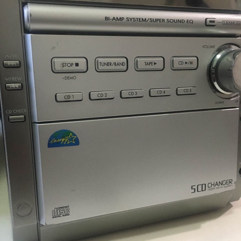 Panasonic 5-CD Changer SA-PM18 120W CD Stereo System