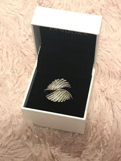 Pandora Ring