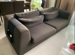(Category: ) located in . Submitted by atat26 (Listing ID 1029697606, Image 1). Description: .