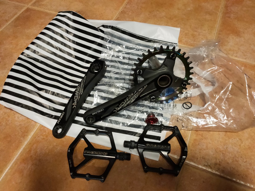 Racework Dream Crankset and pedals Sports Equipment Bicycles Parts Bicycles on Carousell
